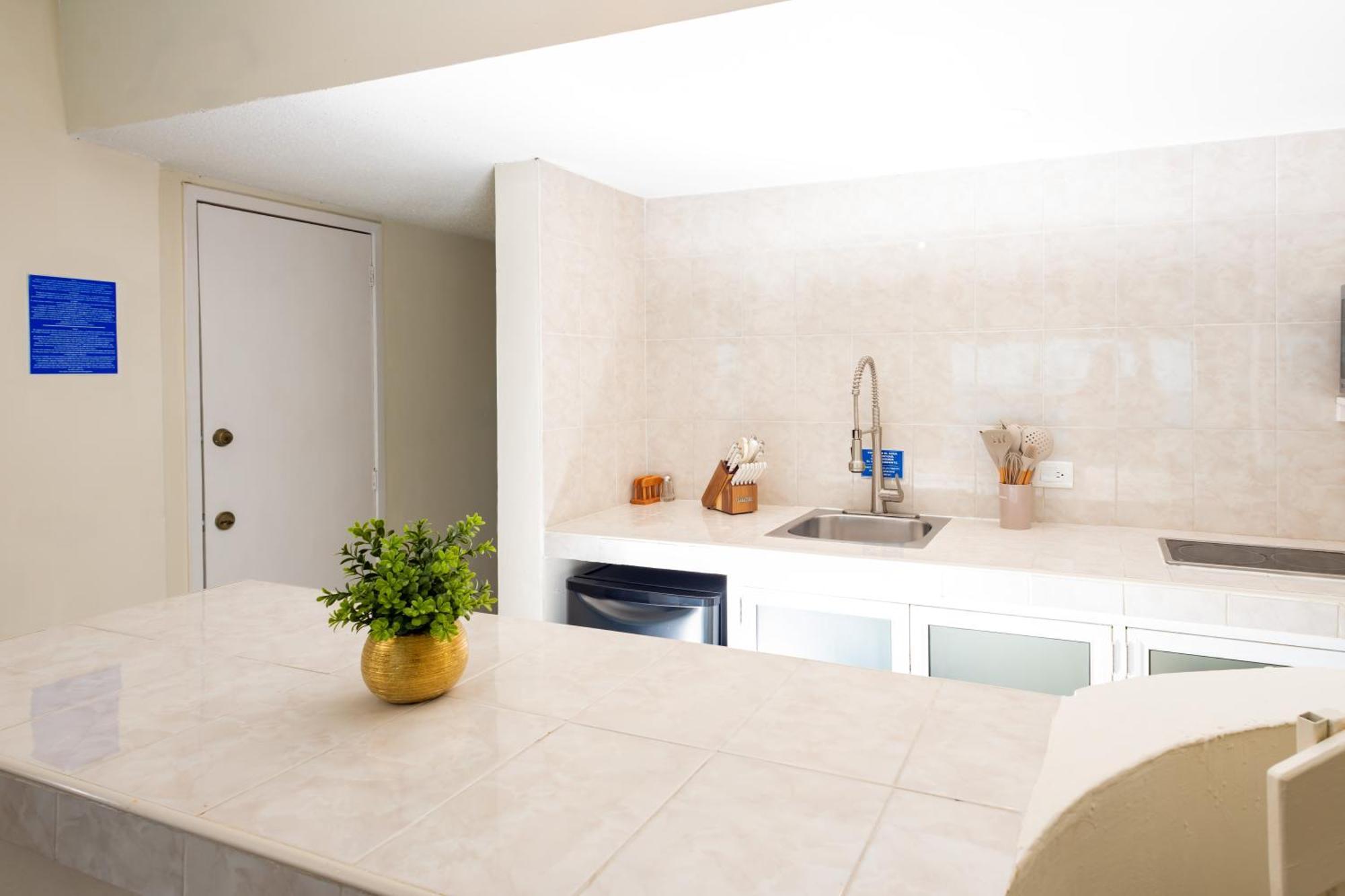 2 Story Oceanfront Penthouses On Cancun Beach! Kültér fotó