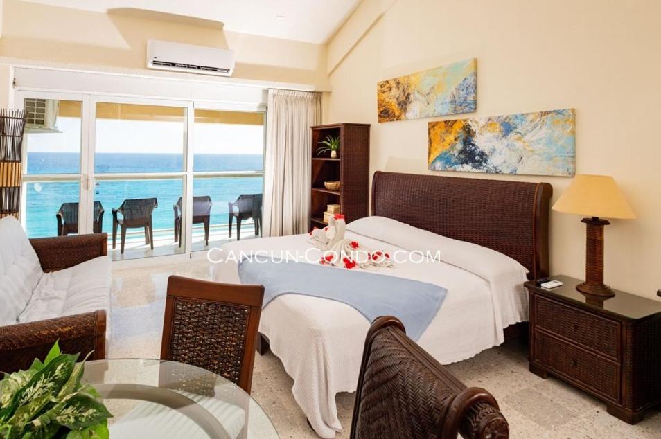 2 Story Oceanfront Penthouses On Cancun Beach! Kültér fotó