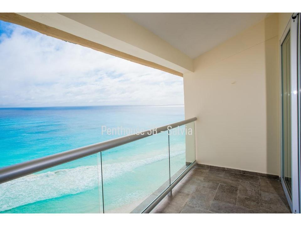 2 Story Oceanfront Penthouses On Cancun Beach! Kültér fotó